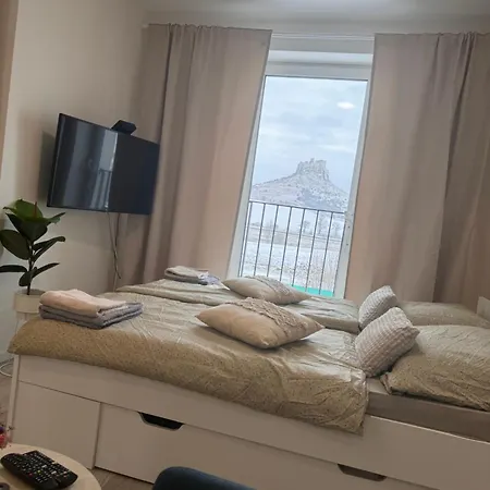 Apartment Spissky Hrad- No Party Studenec
